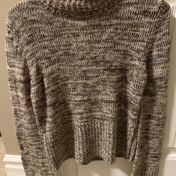 Knitted Long Sleeves - Picture 3 of 6